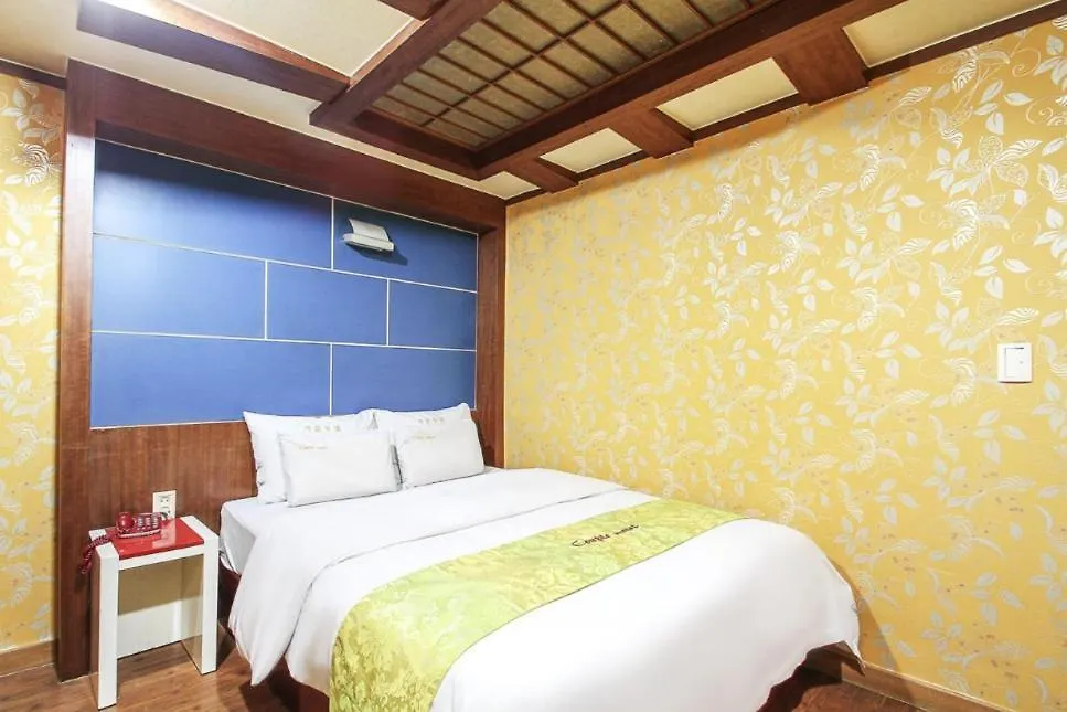 Couple Motel Seul 2*,