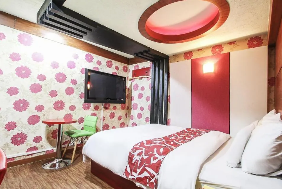 Couple Motel Seul
