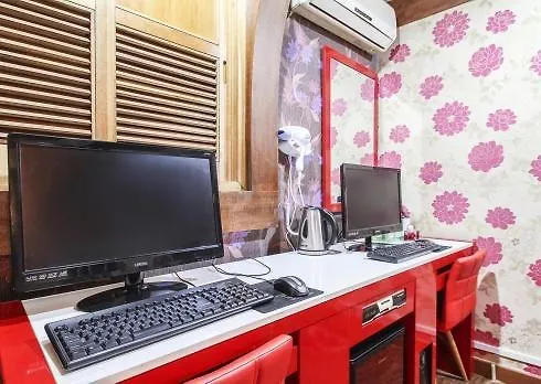 Couple Motel Seul